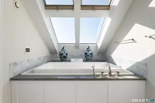 189 Shore Rd, Greenwich, CT 06870 - Photo 21