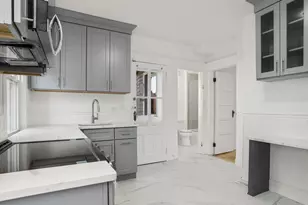 27 5th St, Stamford, CT 06905 - Photo 3