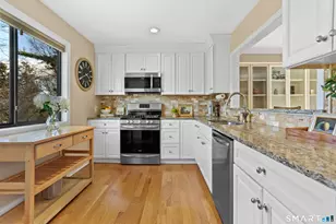 72 Dakota Ln, Stratford, CT 06614 - Photo 11