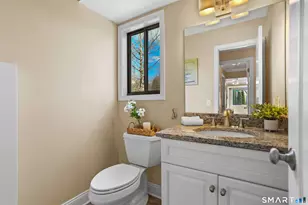 72 Dakota Ln, Stratford, CT 06614 - Photo 15