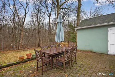 35 Barrett Street, Hamden, CT 06517 - Photo 31