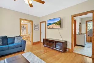 52 Sherman St, Hartford, CT 06105 - Photo 5