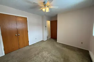 78 Carriage Dr, Waterbury, CT 06708 - Photo 15