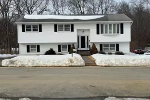 78 Carriage Dr, Waterbury, CT 06708 - Photo 1