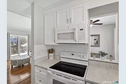 54 Rope Ferry Road #I151, Waterford, CT 06385 - Photo 17