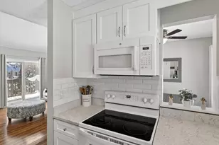 54 Rope Ferry Rd, Waterford, CT 06385 - Photo 17