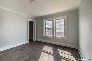 92 Herkimer St, Bridgeport, CT 06604 - Photo 9