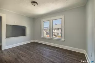 92 Herkimer St, Bridgeport, CT 06604 - Photo 11