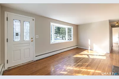 1120 Mill Hill Terrace, Fairfield, CT 06890 - Photo 3