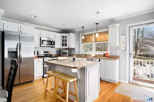 125 Murphy's Dr, Groton, CT 06340 - Photo 3