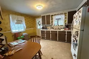 233 Church St, Newington, CT 06111 - Photo 7