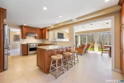 21 Zygmont Lane, Greenwich, CT 06831 - Photo 11