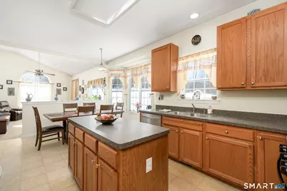 119 Auburn Way, Torrington, CT 06790 - Photo 9