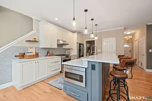 41 Glen Pl, Glastonbury, CT 06033 - Photo 3