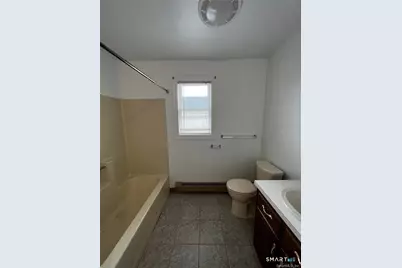 58 Charles Street, New Britain, CT 06051 - Photo 5