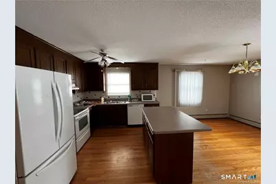 58 Charles Street, New Britain, CT 06051 - Photo 3