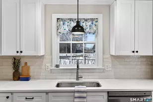 11 S View Terrace, Old Saybrook, CT 06475 - Photo 13