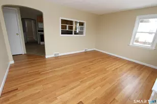 84 Marshall Ln, Derby, CT 06418 - Photo 3