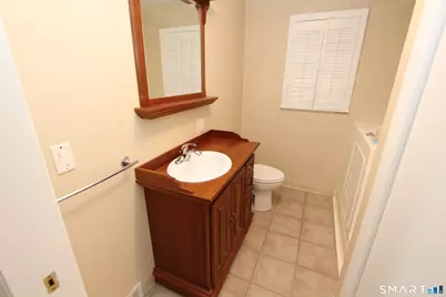 84 Marshall Lane, Derby, CT 06418 - Photo 15