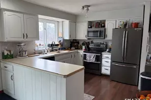 6 Cornfield Ln, Woodbridge, CT 06525 - Photo 15