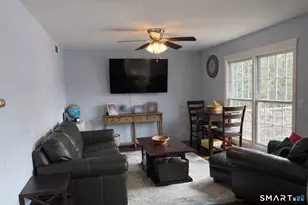 6 Cornfield Ln, Woodbridge, CT 06525 - Photo 17