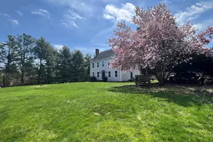 6 Cornfield Ln, Woodbridge, CT 06525 - Photo 7