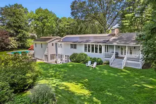 7 Raiders Ln, Darien, CT 06820 - Photo 3