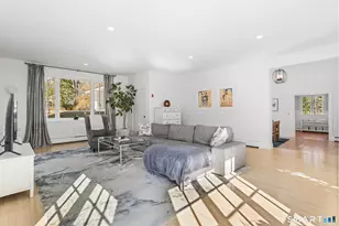 7 Raiders Ln, Darien, CT 06820 - Photo 13