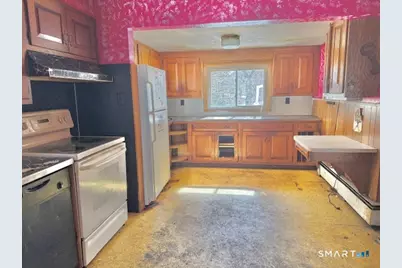 39 Pleasant View Avenue, Windham, CT 06226 - Photo 5