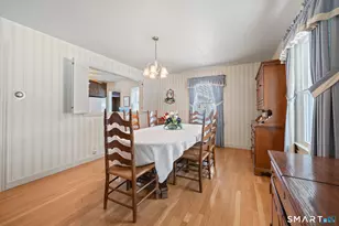 49 Dewberry Rd, Waterbury, CT 06705 - Photo 5