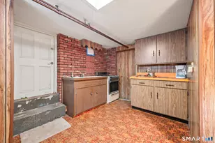 49 Dewberry Rd, Waterbury, CT 06705 - Photo 17