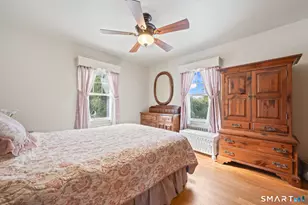 49 Dewberry Rd, Waterbury, CT 06705 - Photo 11