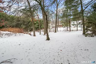 49 Dewberry Rd, Waterbury, CT 06705 - Photo 25