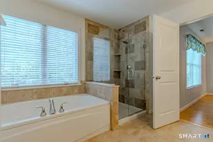 138 Bradford Walk, New Britain, CT 06053 - Photo 27