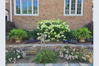 205 Main Street #33, New Canaan, CT 06840 - Photo 25