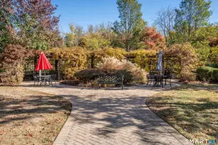 1 King Philip Dr, West Hartford, CT 06117 - Photo 33