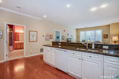 1 King Philip Drive #209, West Hartford, CT 06117 - Photo 13