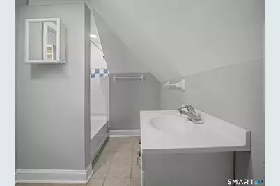 1440 Wood Avenue #3rd Floor, Bridgeport, CT 06604 - Photo 9