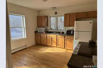 11 Park Street #2fl, Manchester, CT 06040 - Photo 1