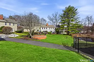 1 E Hayestown Rd, Danbury, CT 06811 - Photo 21