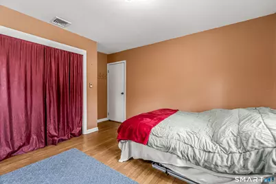 82 Twining Avenue, Waterbury, CT 06705 - Photo 11