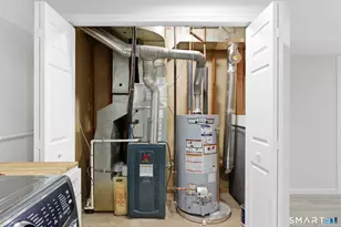 193 Cypress Rd, Newington, CT 06111 - Photo 33