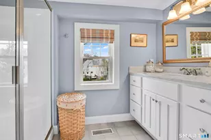 219 Auburn Rd, West Hartford, CT 06119 - Photo 29