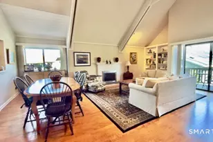 252 Agawam Dr, Stratford, CT 06614 - Photo 3