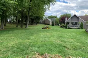 252 Agawam Dr, Stratford, CT 06614 - Photo 33