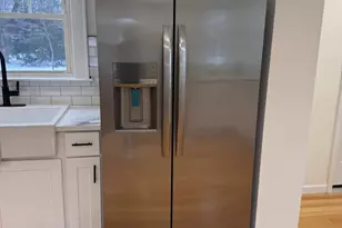 24 North Ave, North Haven, CT 06473 - Photo 9