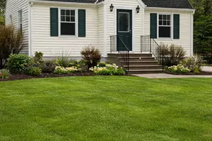 24 North Ave, North Haven, CT 06473 - Photo 1