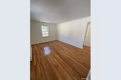 24 North Avenue, North Haven, CT 06473 - Photo 13