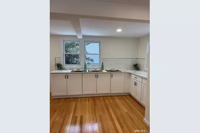 24 North Avenue, North Haven, CT 06473 - Photo 5