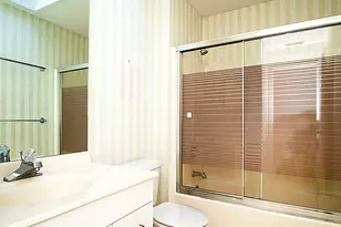 1414 Whitney Ave, Hamden, CT 06517 - Photo 19